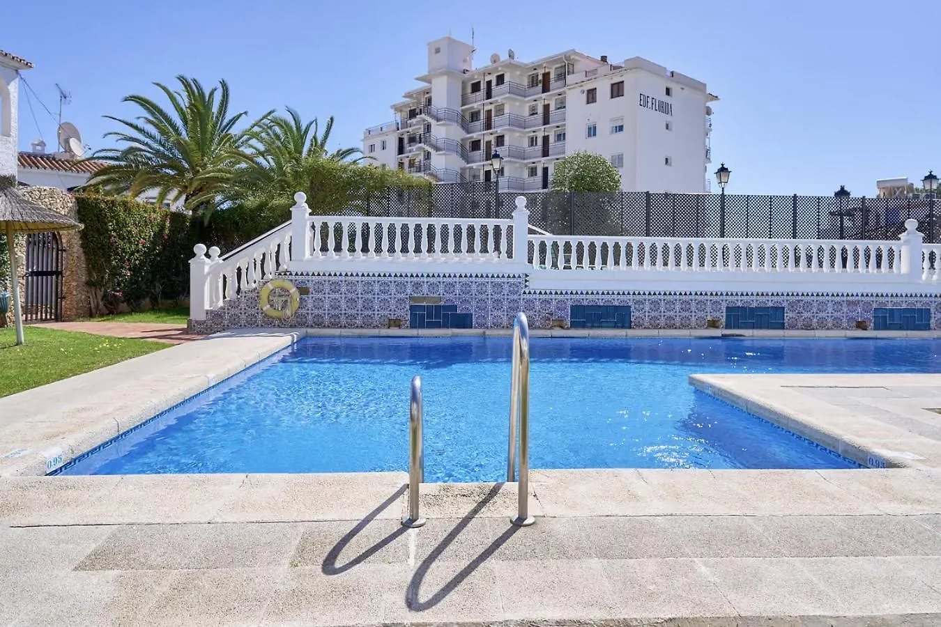 Casa Lena Town House With Pool Villa Nerja Spanje